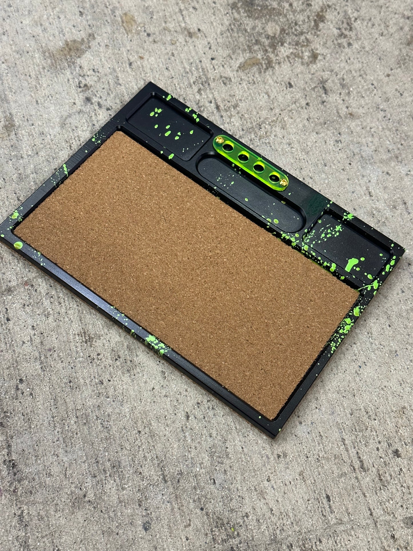 Halloween Green Splatter Bali Board